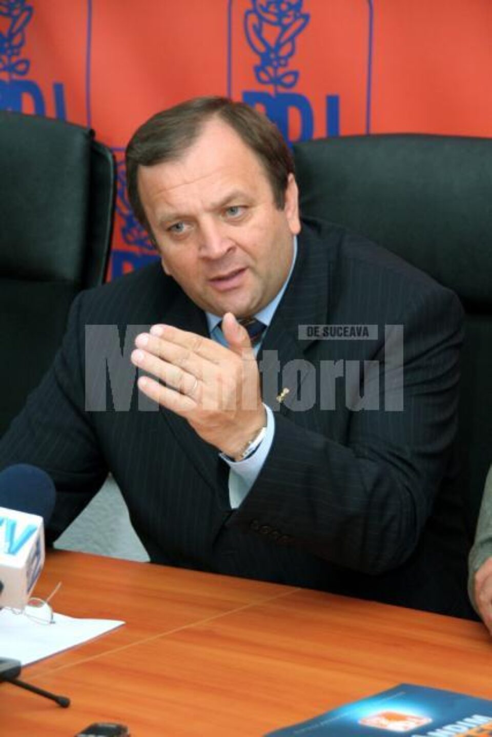 Gheorghe Flutur: „Îmi ofer partidului experiența guvernamentală, parlamentară și în administrația publică și regională, dar și cea politică, ca om de partid”