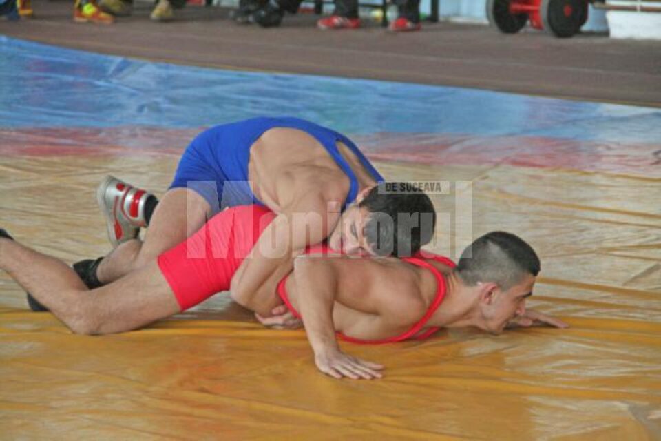 Luptătorii suceveni nu s-au întors cu mâna goală de la Campionatele Naționale