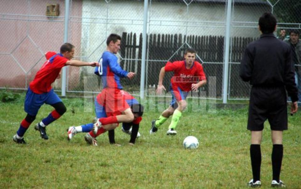 Unele meciuri din Liga a V-a sunt extrem de disputate