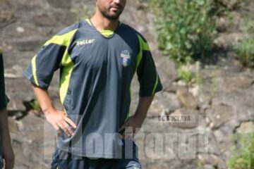 Mircea Negru a înscris 4 goluri pentru Sporting în meciul de la Vatra Dornei