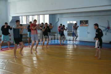 Sucevenii au exersat tehnicile Jiu-Jistsu