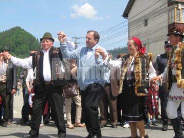 Hai la Hora-n Bucovina