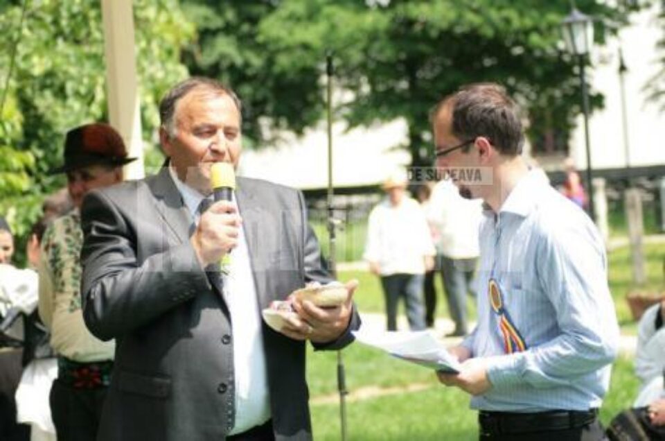 Gheorghe Tomoiagă , primarul comunei Ciocănești Gheorghe Tomoiagă , primarul comunei Ciocănești