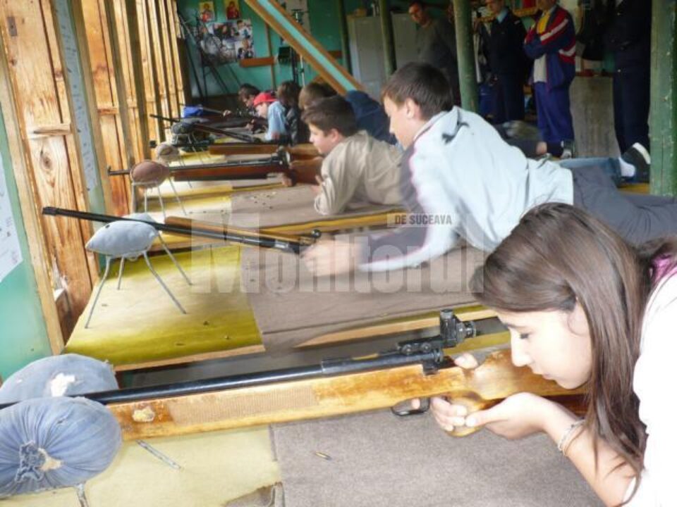 Tirul sportiv, o disciplină care prinde tot mai mult la tineri