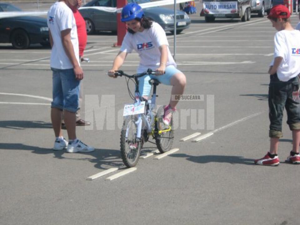 Micii bicicliști au fost puși la încercare de organizatori