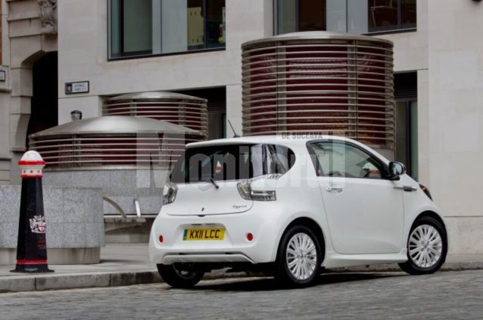 Aston Martin Cygnet