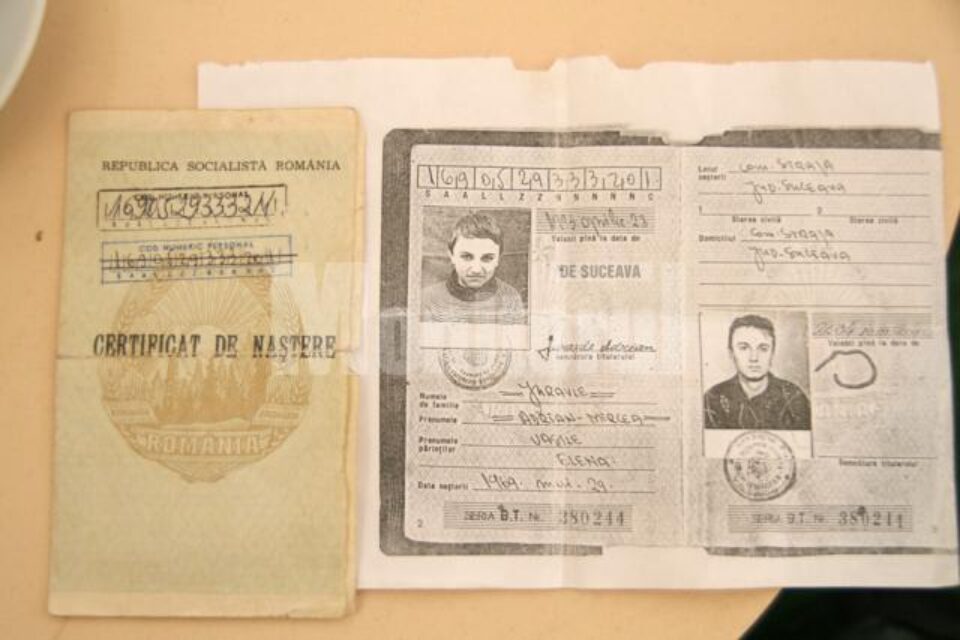 În seria codului numeric personal, ultimele trei cifre erau 201, iar în noul act de identitate acestea au devenit 211