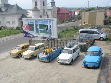 Viorel Romaniuc, soția sa și cele cinci „bijuterii” pe patru roți