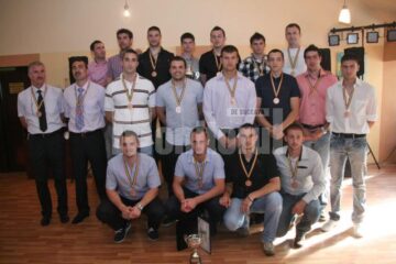 Componenții echipei Universitatea Suceava, medaliată cu bronz în Liga Națională