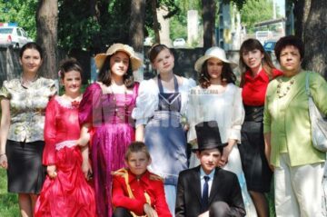 Maraton de teatru la Ipotești