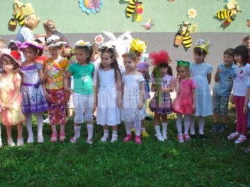 Petrecere pe cinste, de 1 Iunie, pentru preșcolari de la trei grădinițe sucevene