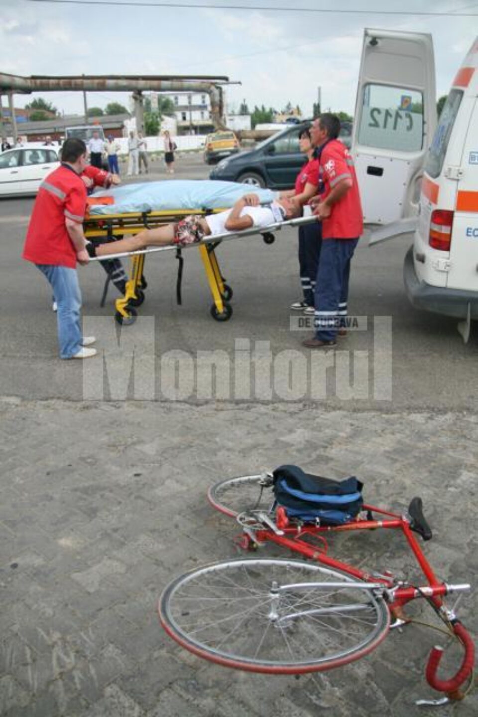 Tânărul nu a suferit leziuni grave, necesitând patru-cinci zile de îngrijiri medicale