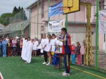 Profesorul Ciprian Crețan le-a cerut participanților să se respecte unii pe ceilalți