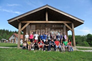La cursul intensiv au participat 21 de studenți din șase țări