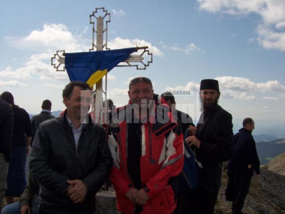 Slujbă la Monumentul Eroilor de la Gruiul Mare