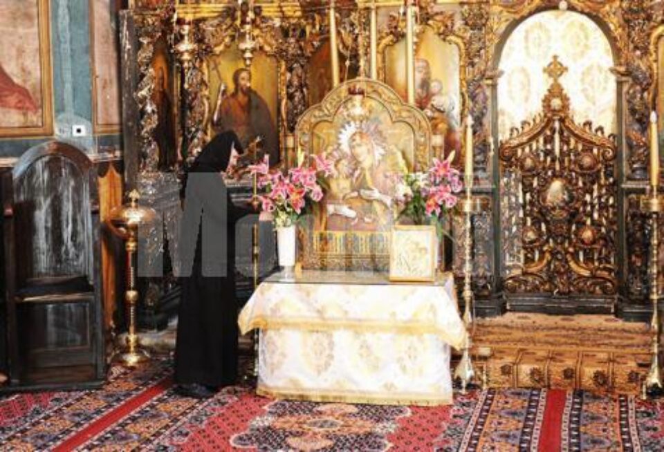 Mănăstirea Zamfira - interior
