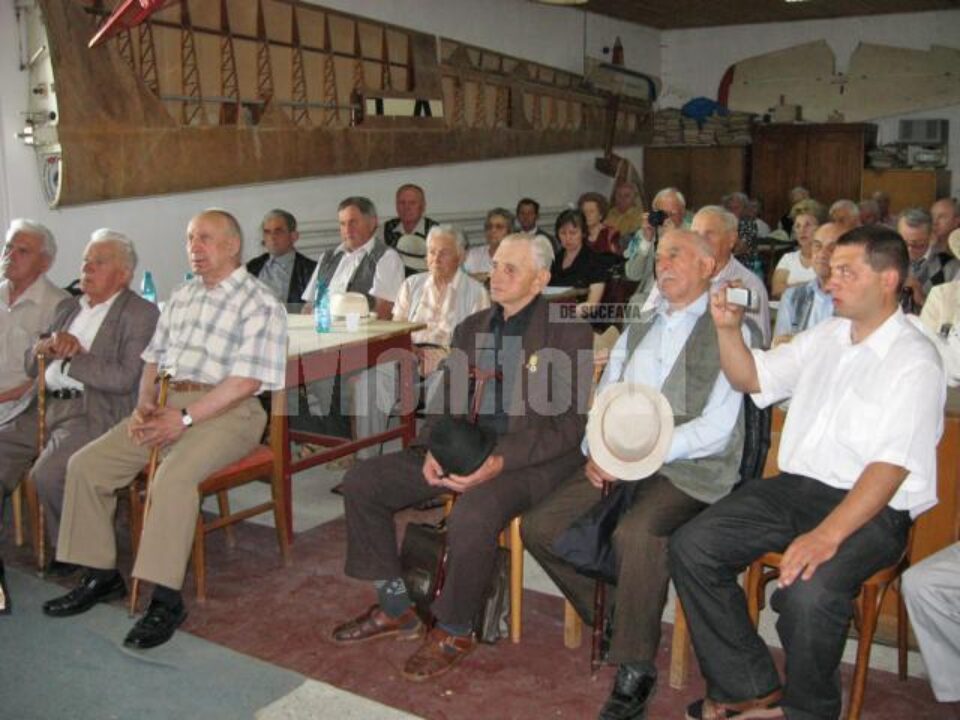Participanți la Adunarea Generală a AFDPR - Filiala Suceava