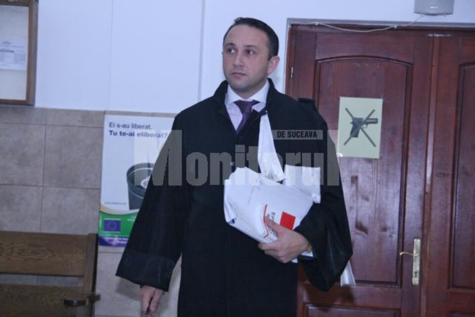 Avocatul Ionel Andrișan spune că judecătorii au ținut cont de circumstanțele atenuante existente în favoarea clientului său Avocatul Ionel Andrișan spune că judecătorii au ținut cont de circumstanțele atenuante existente în favoarea clientului său