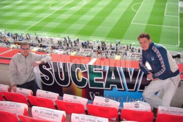 Pe Wembley, la finala Ligii Campionilor, cu un banner cu Suceava