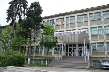 Colegiul Național „Petru Rareș”, primul din clasamentul liceelor cu cele mai mari medii de admitere