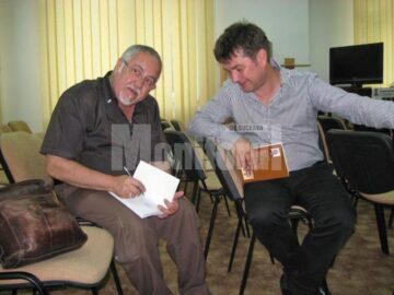 Poetul Menachem Falek, președintele juriului Națiunii Poeților și Călin Brăteanu