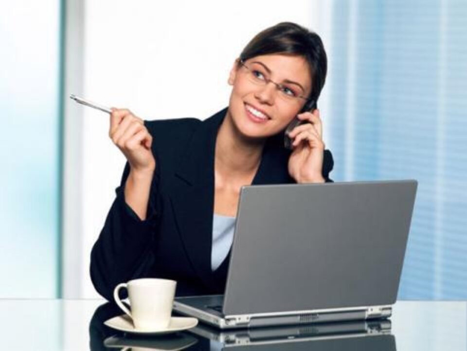 Calculatoare gratis cu bani de la UE Foto: shutterstock