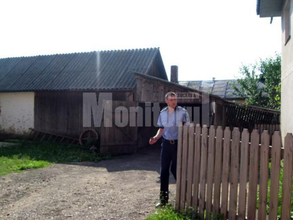 Oamenii legii au uitat cheile în mașina parcată în garajul din curtea Poliției