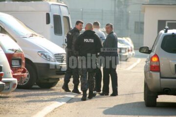 143 de percheziții și peste 150 de suceveni cercetați pentru contrabandă