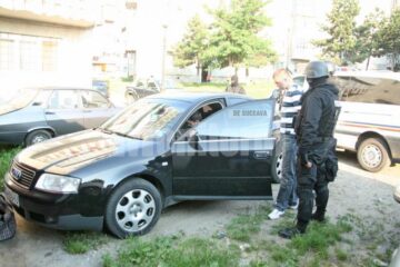 143 de percheziții și peste 150 de suceveni cercetați pentru contrabandă