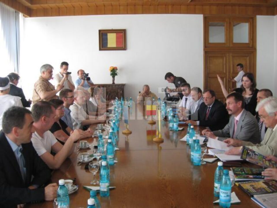 Autoritățile din Suceava și Cernăuți sunt de acord cu proiectul de construcție a unei autostrăzi Nord - Sud