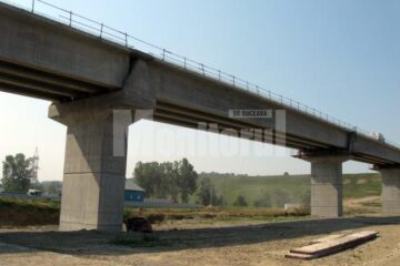 Cel mai mare pod de peste râul Suceava are o lungime de 500 de metri