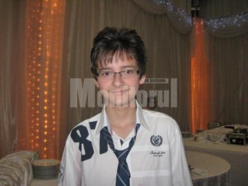 Lucian Bicsi, olimpic național la matematică și fizică