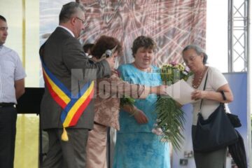 Ion Lungu a premiat 20 de cupluri care au împlinit 50 de ani de la căsătorie