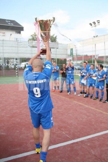 Campionii de la Interconti