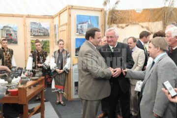 Președintele CJ Suceava, Gheorghe Flutur, alături de președintele Regiunii Schwaben, Jurgen Reichert