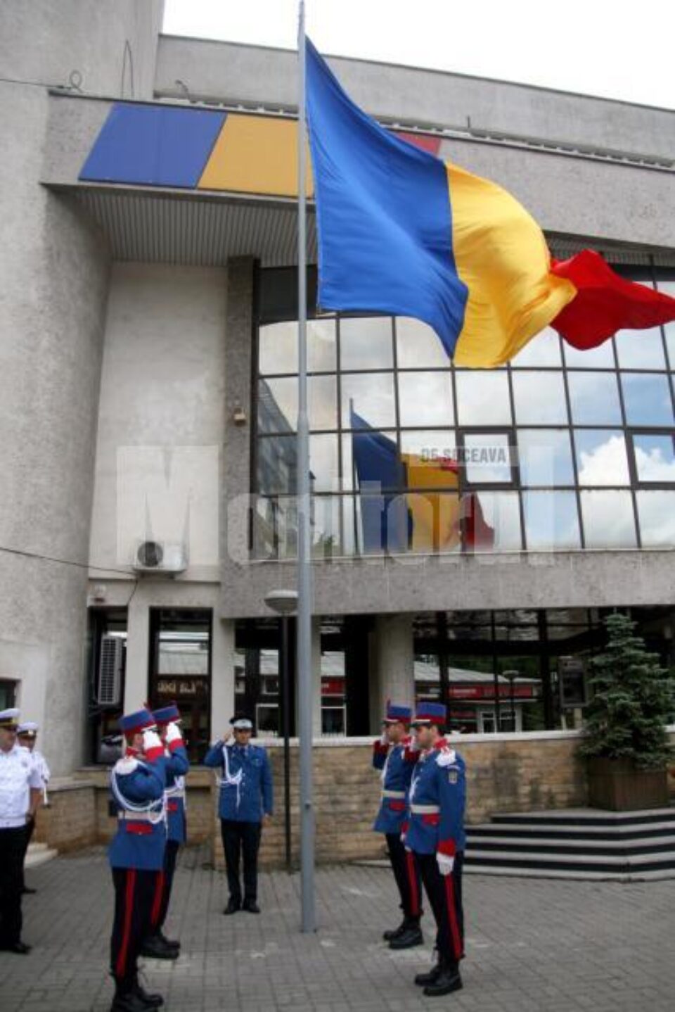 Ceremonia de la primărie a avut loc de „Ziua Drapelului Național”