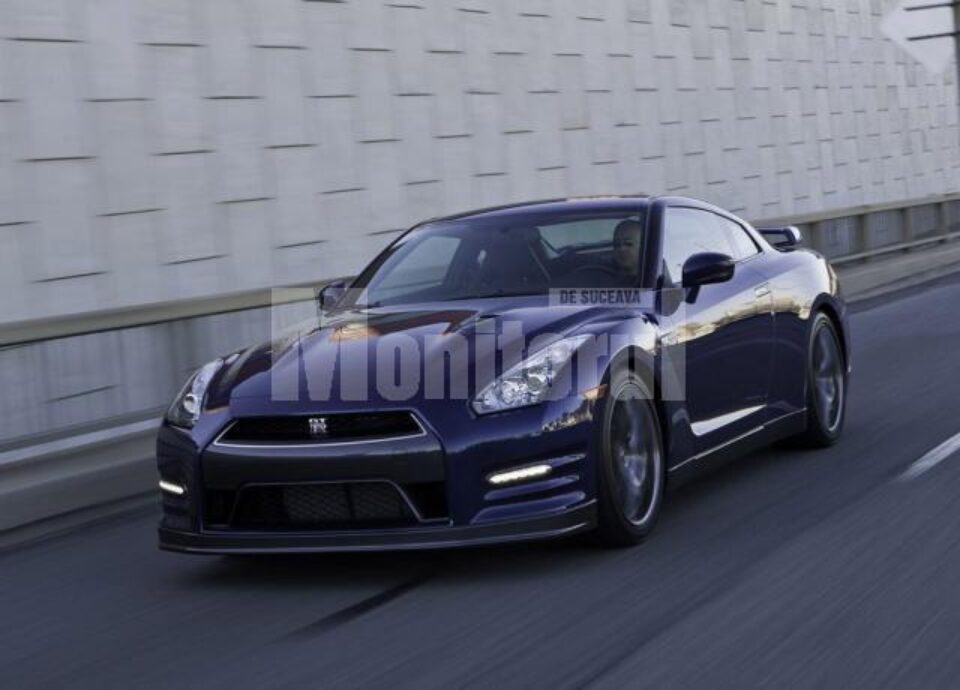 Nissan GT-R