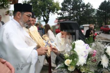 IPS Pimen, întâmpinat de un sobor de preoți