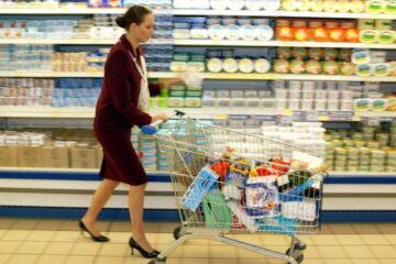 Prețurile alimentelor din România reprezintă 67% din media UE