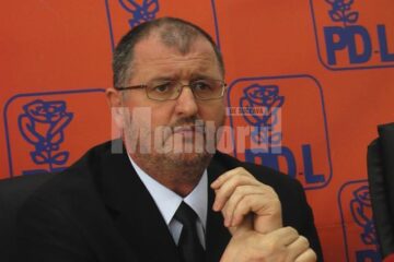 Prim-vicepreședintele Organizației Județene Suceava a PD-L, senatorul Orest Onofrei