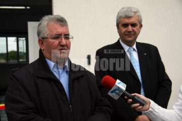 Primarul Ion Lungu și directorul ACET, Ștefan Groza la inaugurarea stației de retenție Mirăuți