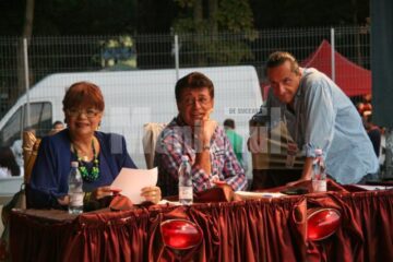 Juriul concursului -Cristina Stamate, Gabriel Dorobantu si Claudiu Bleont