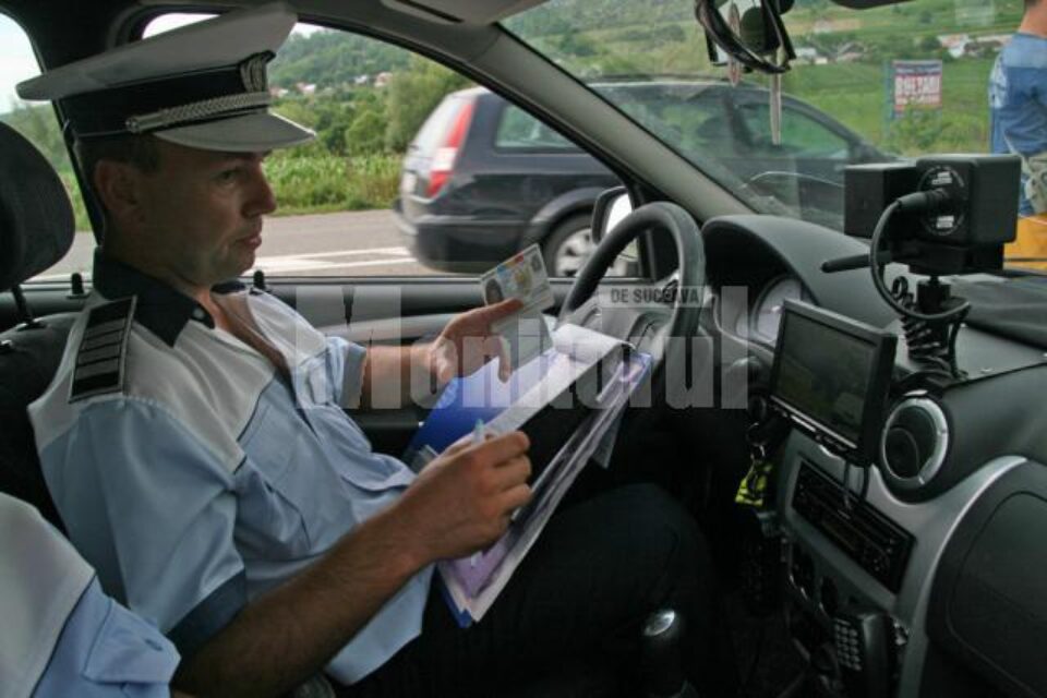Control în trafic pe linia combaterii excesului de viteză, cu mașinile dotate cu radar