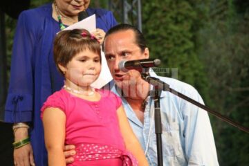 Concuranta de 7 ani, incurajata de actorul Claudiu Bleont