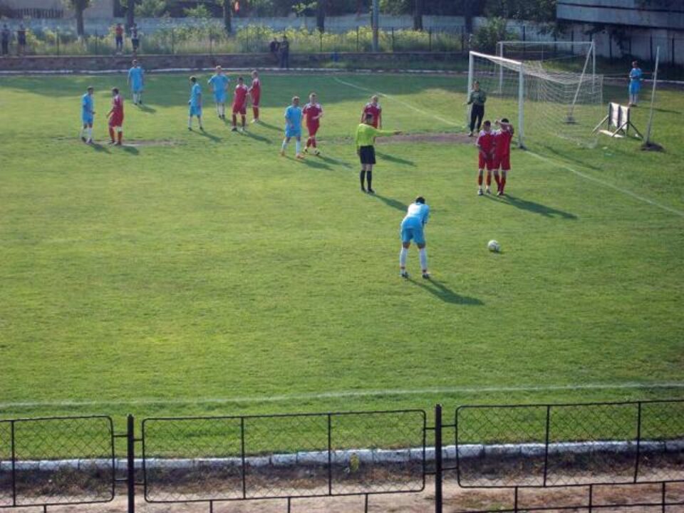 Tinerii fotbaliști sireteni au ratat calificarea în faza finală a turneului de juniori A1. Foto: Bogdan Lumaicu