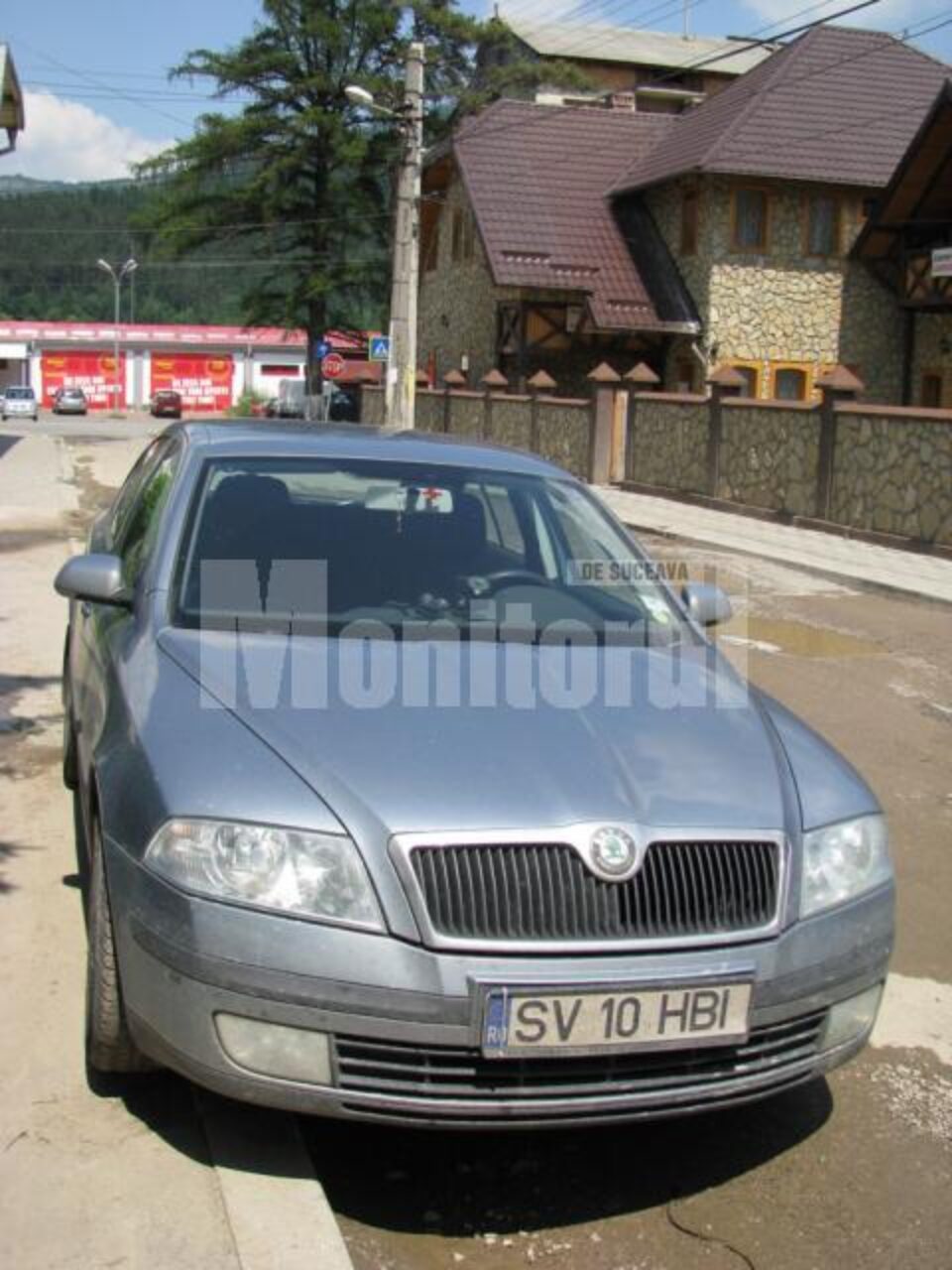 Mașina care a fost ridicată