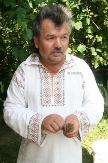 Meșterul ceramist Iurie Cucuietu