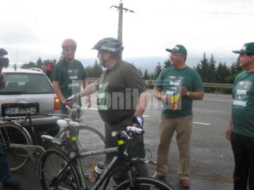 Gheorghe Flutur s-a alăturat grupului de cicliști care a venit de la Viena