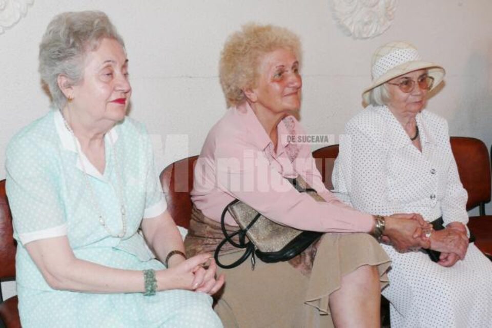 Galeria Oamenilor de Seamă ai Fălticeniului s-a îmbogățit cu trei doamne, reprezentante ale generației de aur a învățământului local Galeria Oamenilor de Seamă ai Fălticeniului s-a îmbogățit cu trei doamne, reprezentante ale generației de aur a învățământului local