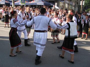 Festivalul internațional de folclor ”Întâlniri bucovinene”, la Câmpulung